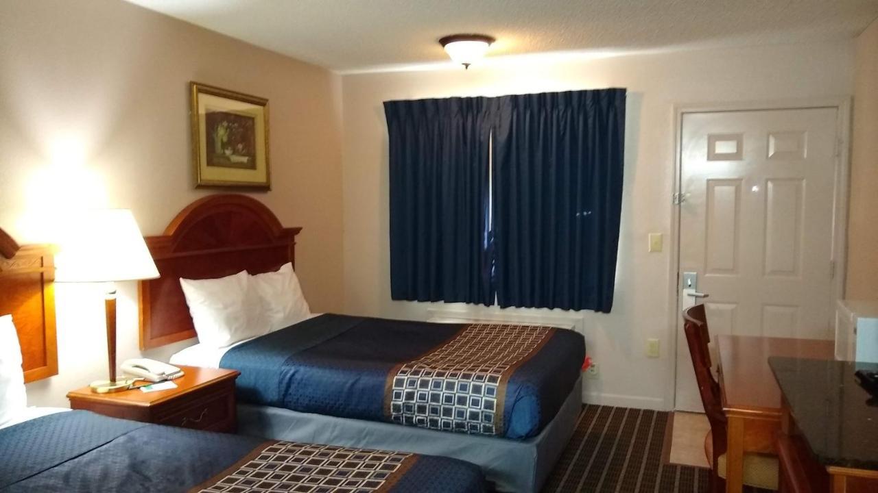 Carom Inn A Travelodge By Wyndham Denham Springs-Baton Rouge Luaran gambar